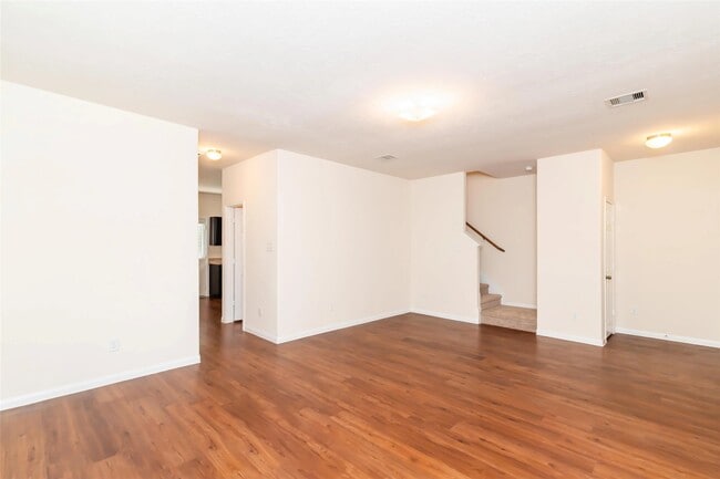 Building Photo - 6254 Brenwood Cir