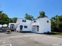Building Photo - 311 Racebrook Rd