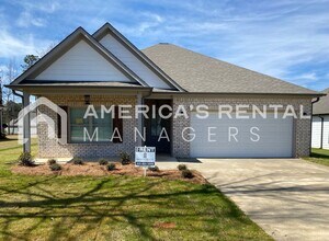 Building Photo - Home for Rent in Jemison, AL... View with 48 Hours Notice!