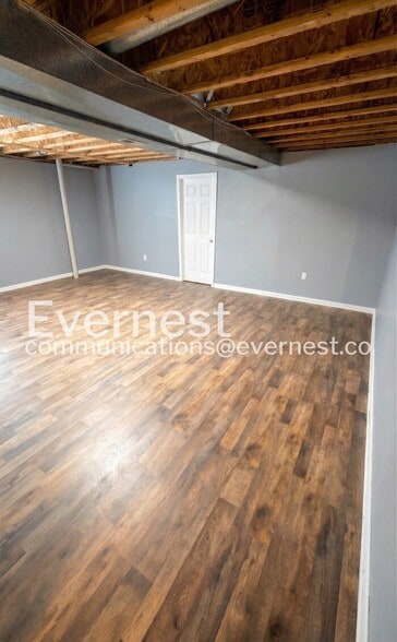 Building Photo - 2167 Edmund Ave