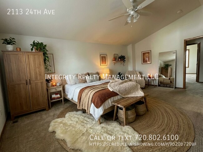 Building Photo - 2113 24th Ave