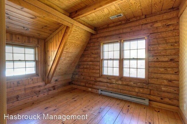 Building Photo - 3 br, 1.5 bath House - 6853 Jarmans Gap Road