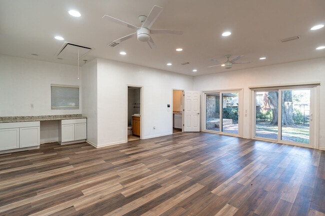 Building Photo - 3903 Dunleer Ct