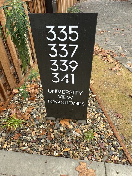 address - 335 Russell Blvd