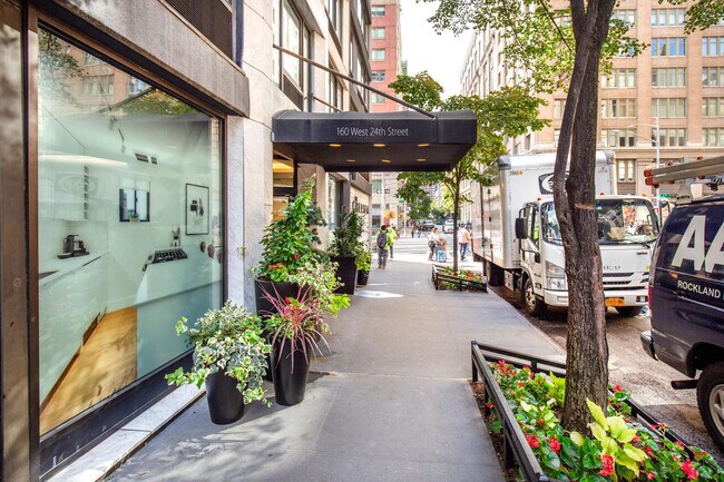 Building Photo - The Chelsea, 160 W 24th St