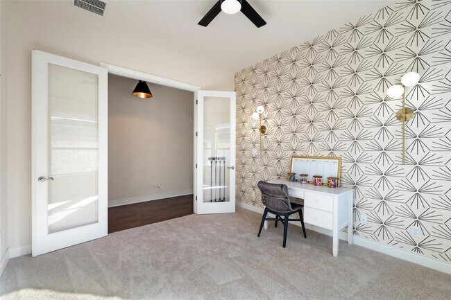 Building Photo - 624 Anfield Cir