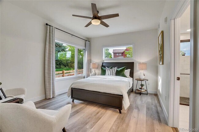 Building Photo - Luxury 2Bd/2Ba Corner Condo in Louisville