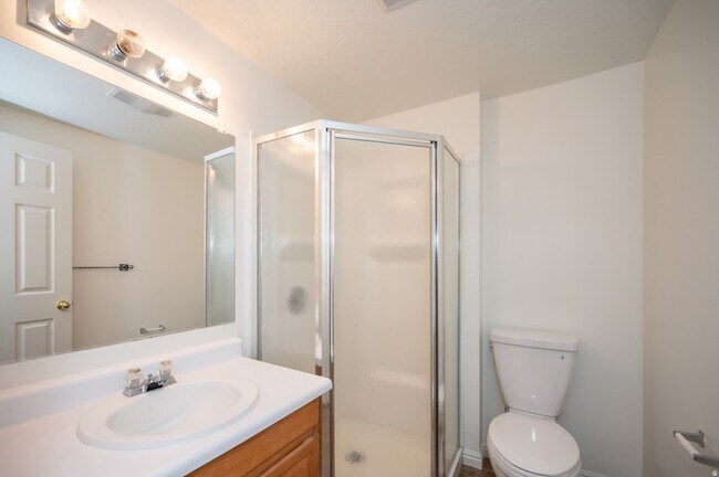 Building Photo - 8004 Old Barn Dr