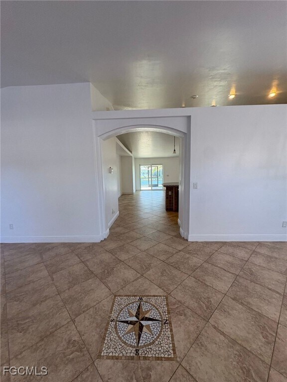 Building Photo - 1502 SW 20th Ave