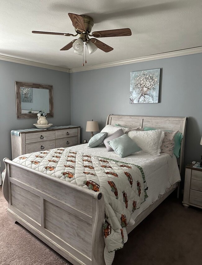 Building Photo - Rutledge 37861 - Beautifully Modernized 3 Bedroom, 2 Bath Home in Deer Ridge Subdivision! - Call ...