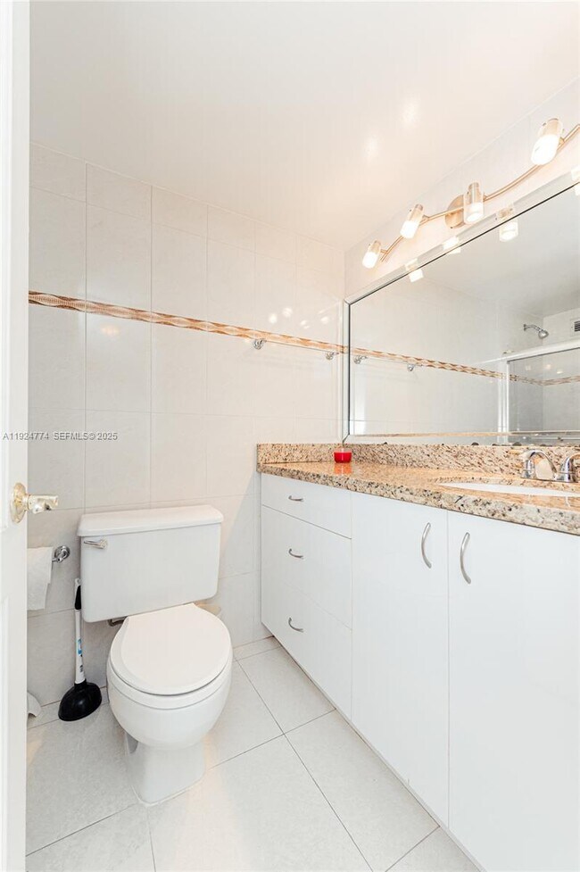 Building Photo - 3800 S Ocean Dr