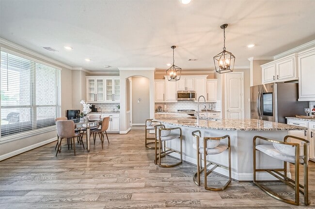 Building Photo - 9507 Carson Ln