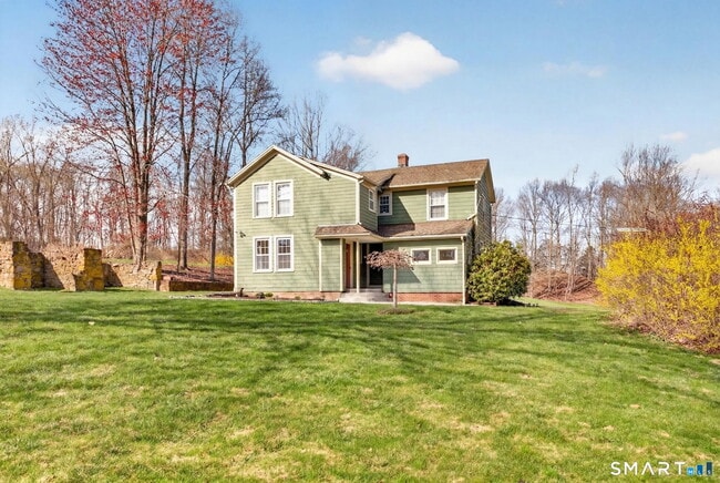 Building Photo - 329 Howd Rd