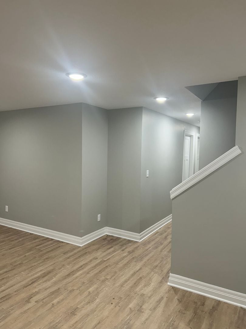 Building Photo - 1124 Sontag Ct