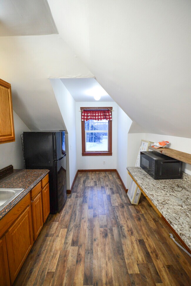 Building Photo - 2330 Old Richardson Hwy