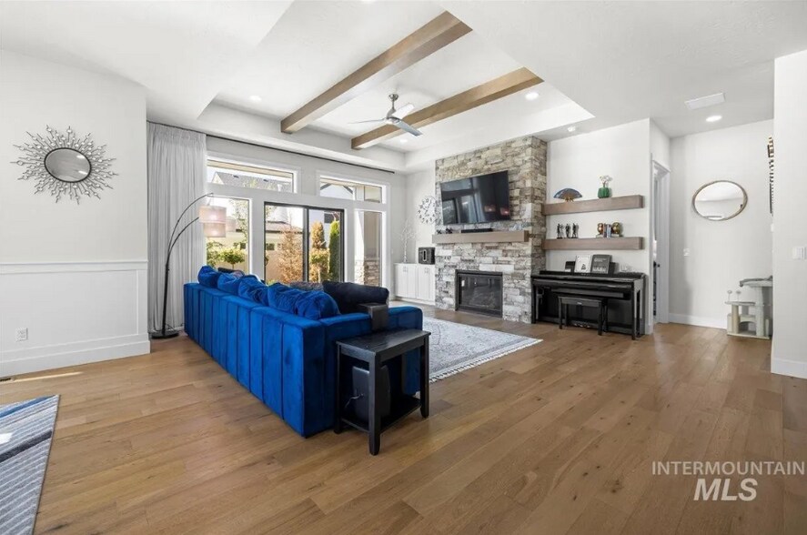 Building Photo - 9901 W Aviara St