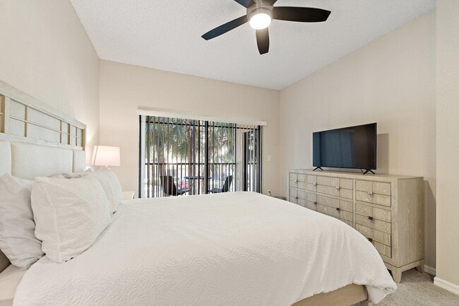 Building Photo - 2809 Amalei Dr