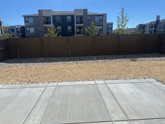 Building Photo - 6735 Lunar Descent Dr