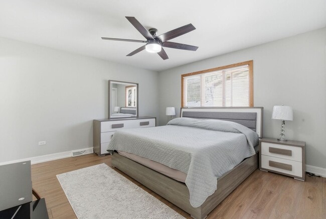 Building Photo - 14433 Mallard Dr