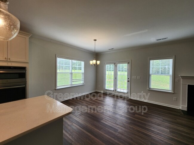 Building Photo - 6217 Cadence Dr