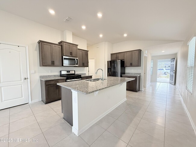 Building Photo - 86221 Mainline Rd