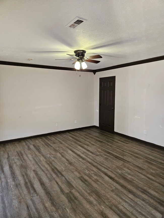 Building Photo - 5321 Whisperwood Ct