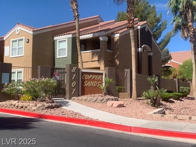 Primary Photo - Wonderful Condo!