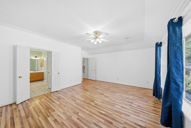 Building Photo - 23722 Allingham Ln