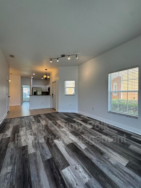 Building Photo - 4054 Winding Vine Dr