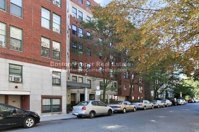 Building Photo - 108 Peterborough St