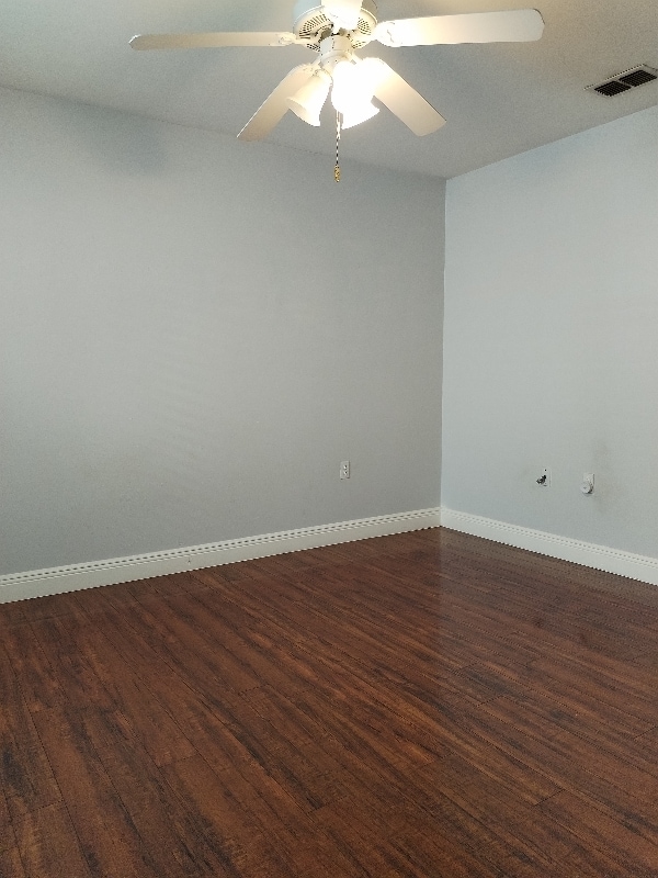 Building Photo - 3249 Sawtooth Dr