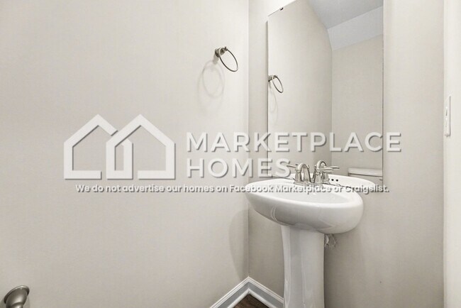 Building Photo - 1209 Alston Rdg Ct