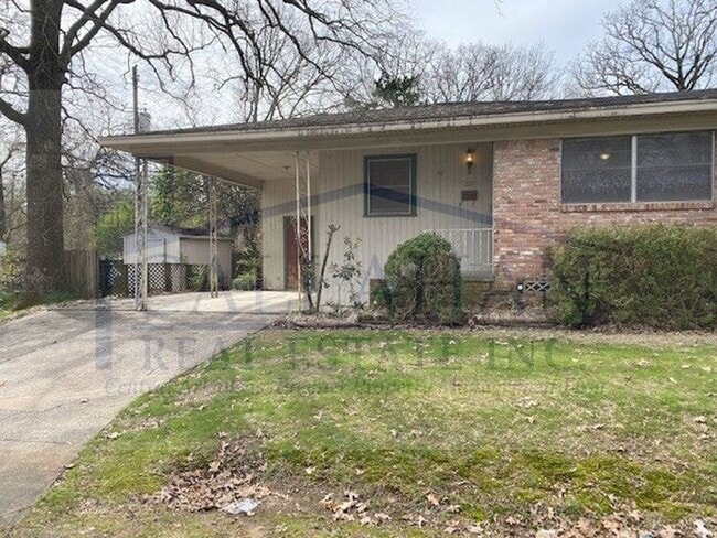 Primary Photo - Midtown 3 bedroom