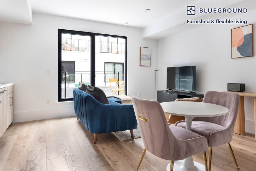 Building Photo - 1288 Howard St