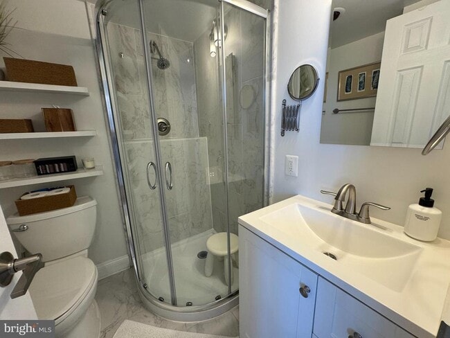 Building Photo - 501 Slaters Ln