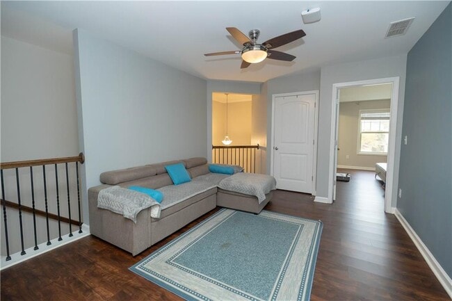 Building Photo - 7245 Heritage Oak Ct