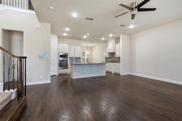 Building Photo - 2533 Gramercy Park Dr