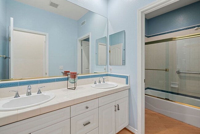 Building Photo - Spectacular Canyon-View Single-Level Home in Gated Hillcrest Estates!