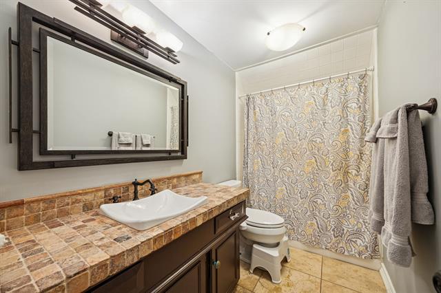 Building Photo - 9321 Springwater Dr