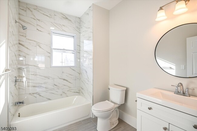 Building Photo - 265 McBride Ave