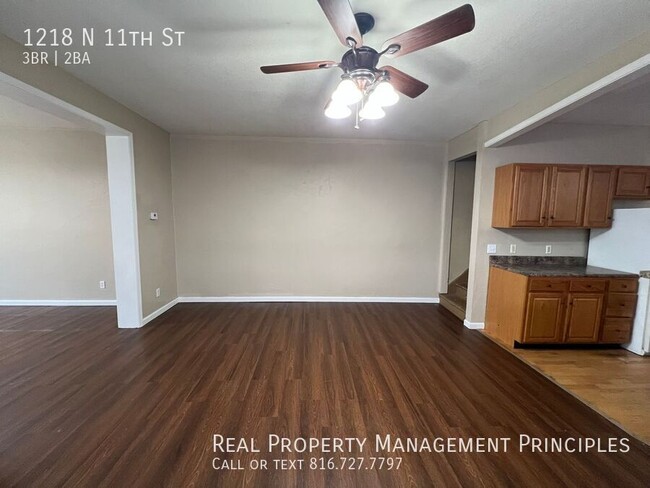 Building Photo - ***Move-In Special*** Recently Renovated, ...