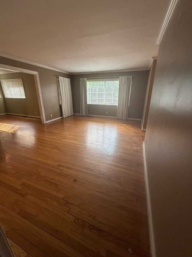 Building Photo - 1144 Del Ray Dr