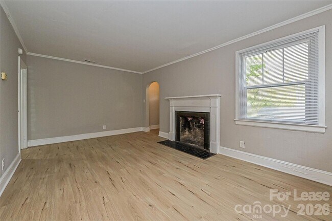 Building Photo - 3108 Rush Ave