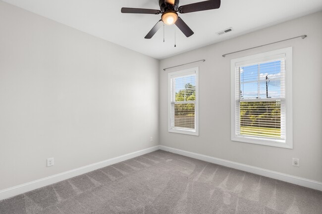 Building Photo - 36 Grazing Meadows Dr