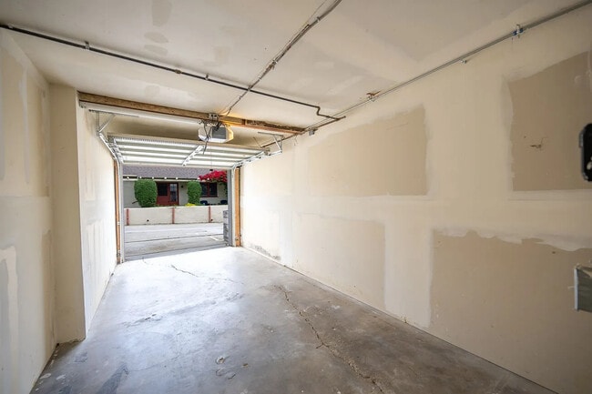 Building Photo - Bright 2BR with Private Balcony, In-Unit Laundry & Attached Garage in the Heart of La Jolla