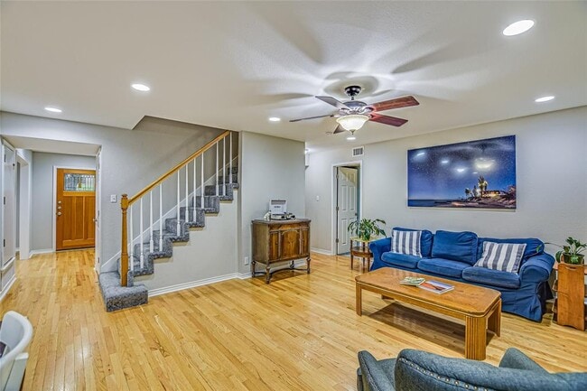 Building Photo - 7615 Rockpoint Dr