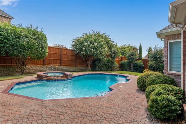 Building Photo - 3705 Country Oak Ct