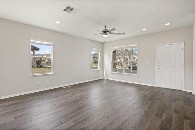 Building Photo - 719 Coconut Grove St