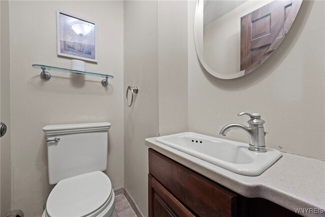 Building Photo - 80 Capen Blvd