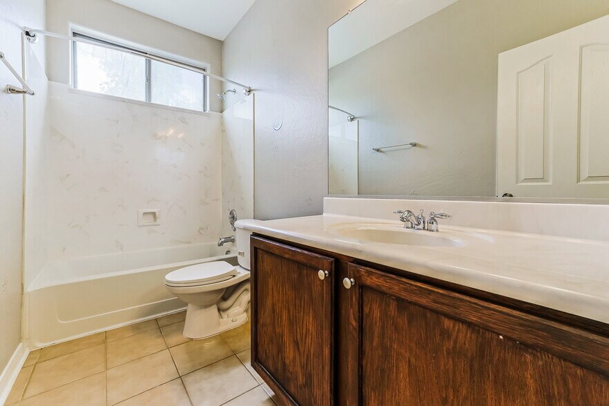 Building Photo - 4729 E Cloudburst Dr